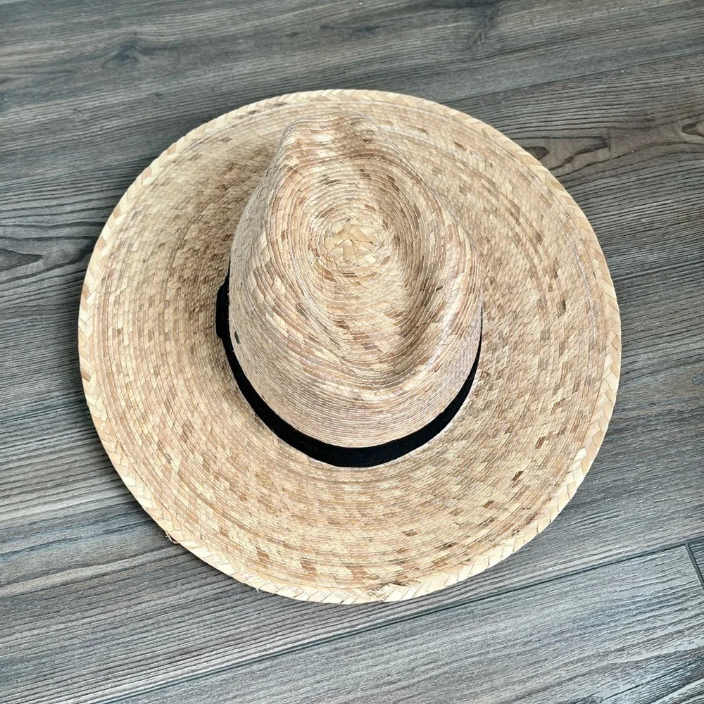 Stylish Straw Hat with Black Band